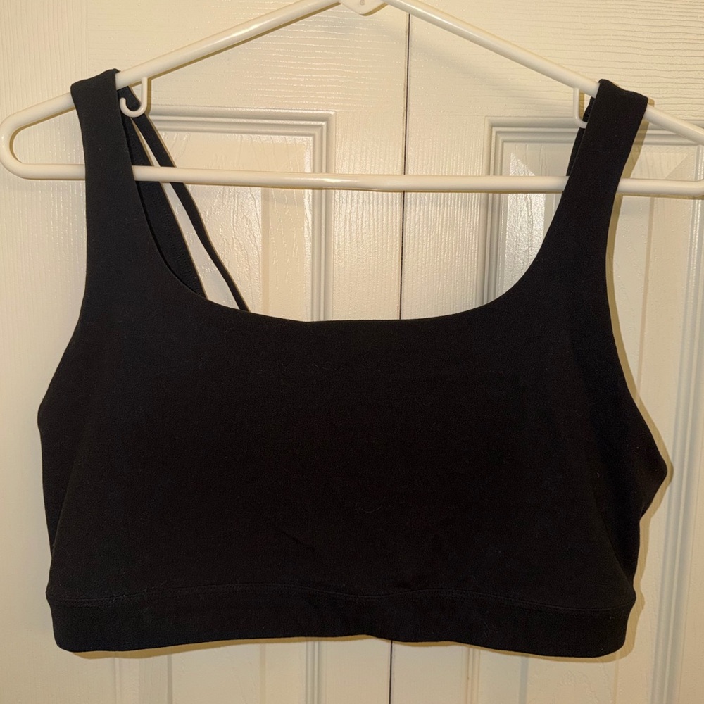 Athleta Black Scoop Sports Bralette